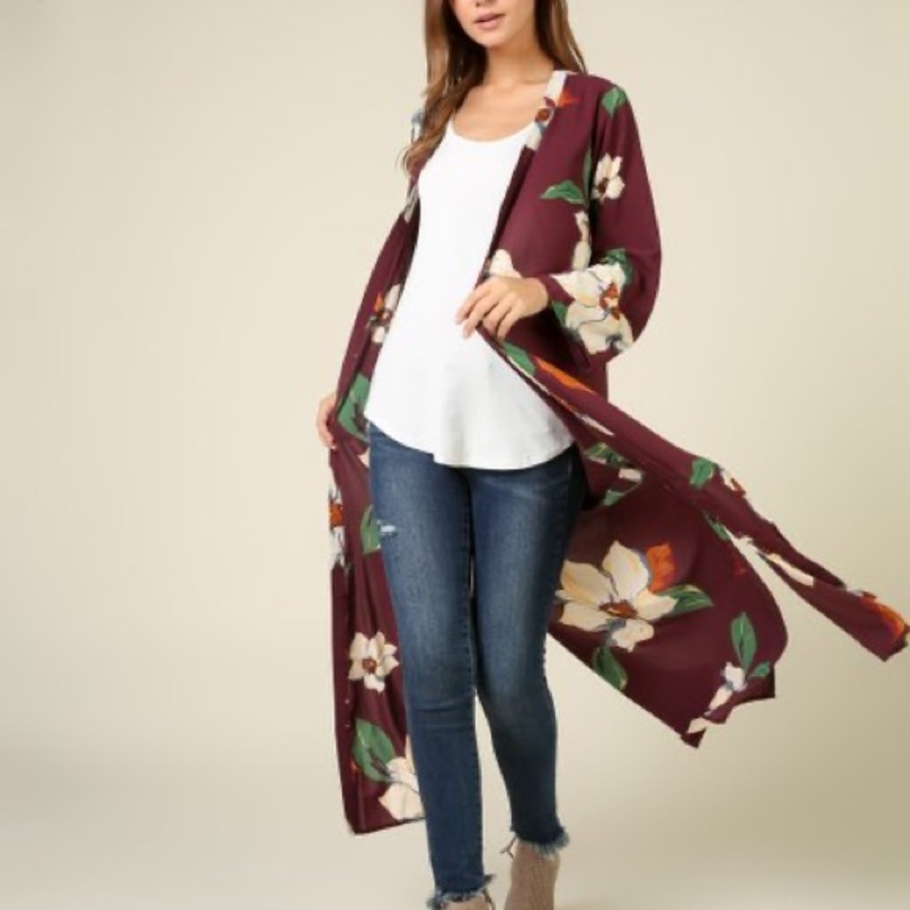 Stitch & Feather - Floral Kimono